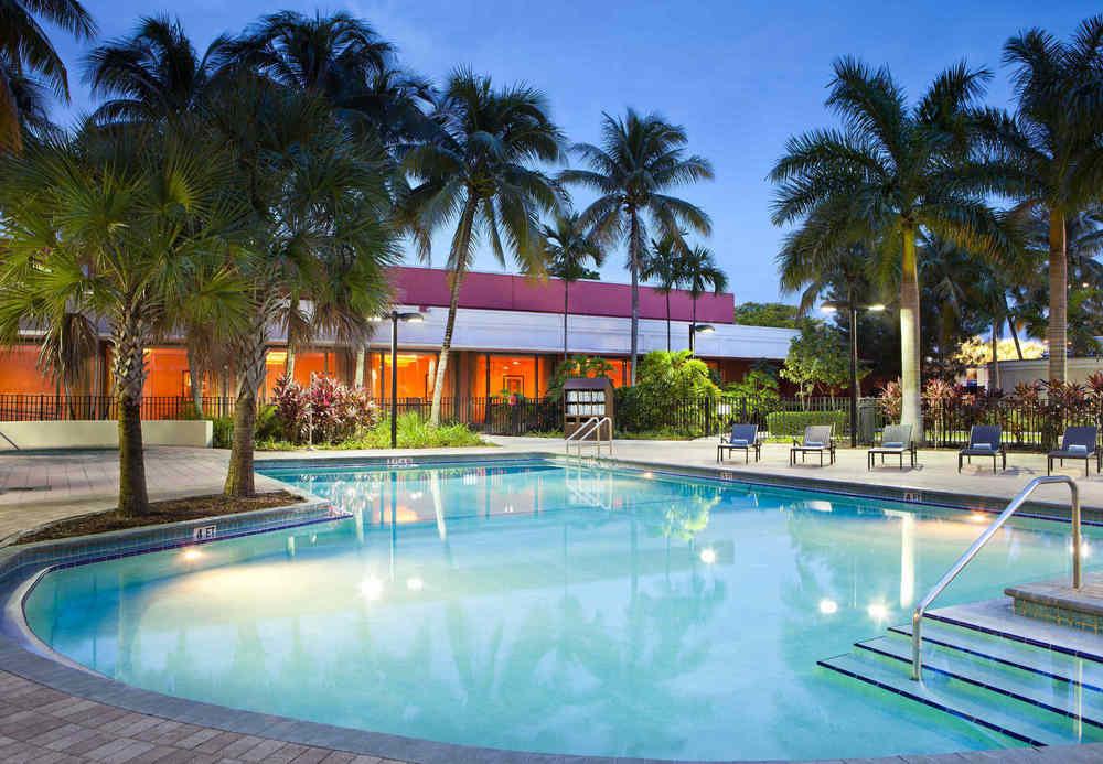 Residence Inn By Marriott Miami Airport Exterior photo