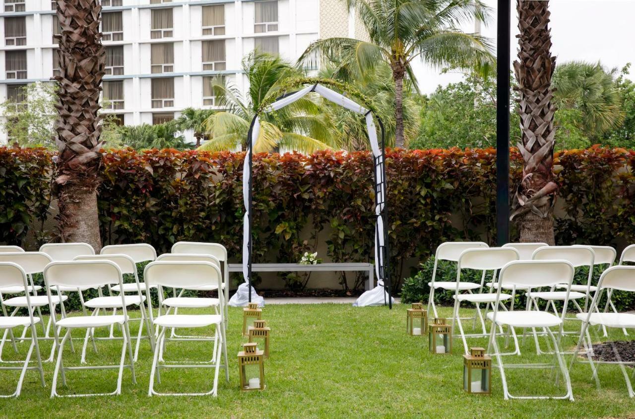 Residence Inn By Marriott Miami Airport Exterior photo